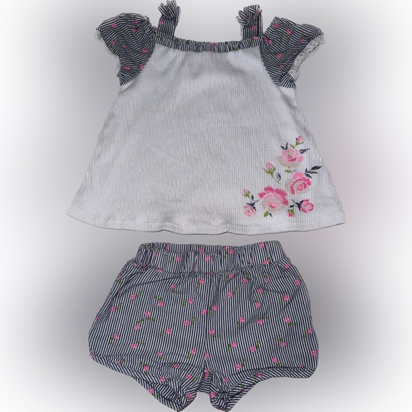 okie dokie Other - 🌹Okie Dokie Blue/White Rose Outfit🌹